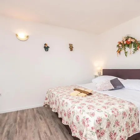 Appartement One-bedroom In *
